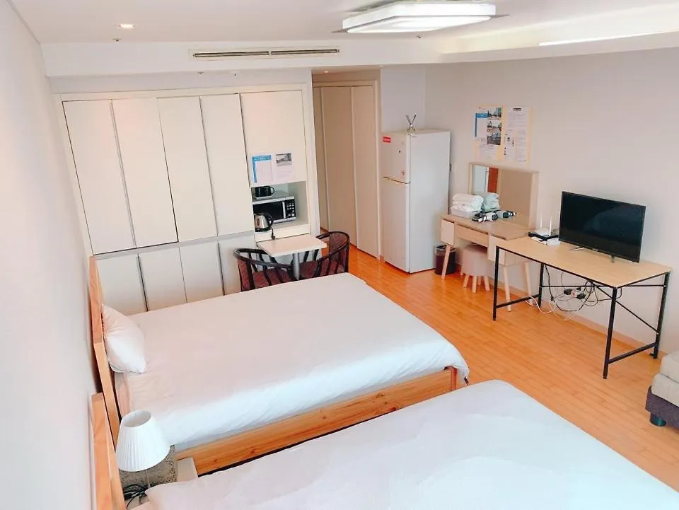 Incheon Airport Gogo House Hotel Wisma tamu