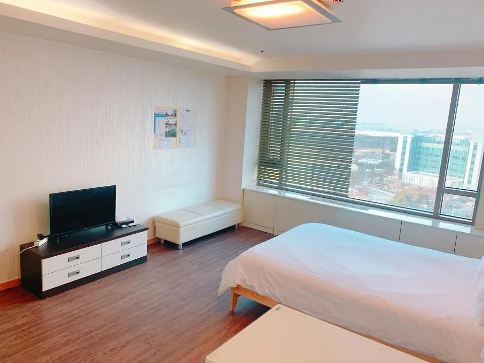 Incheon Airport Gogo House Hotel 2*,  South Korea