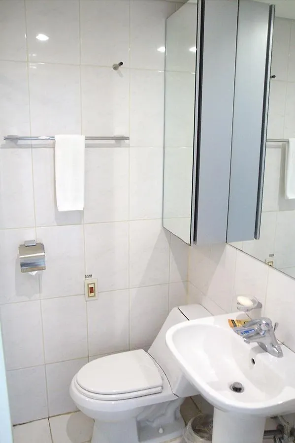 Guest house Incheon Airport Gogo House Hotel