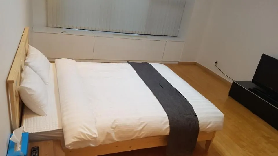 Incheon Airport Gogo House Hotel