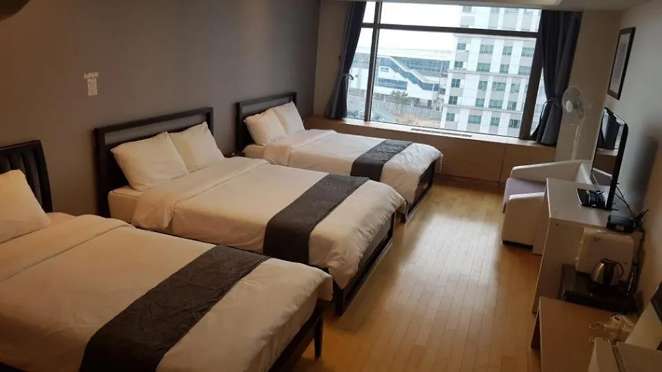 Incheon Airport Gogo House Hotel