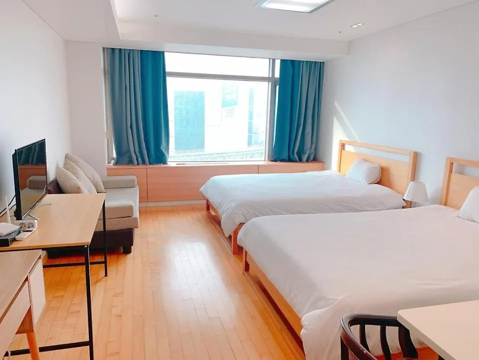 Incheon Airport Gogo House Hotel